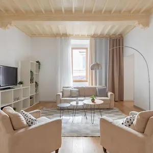 Apartment Iflat Navona White And Stylish, Rome